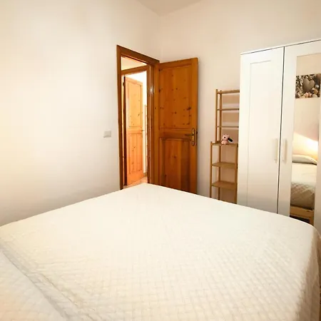 Mario & Nina - Portopino House Tatil Evi *