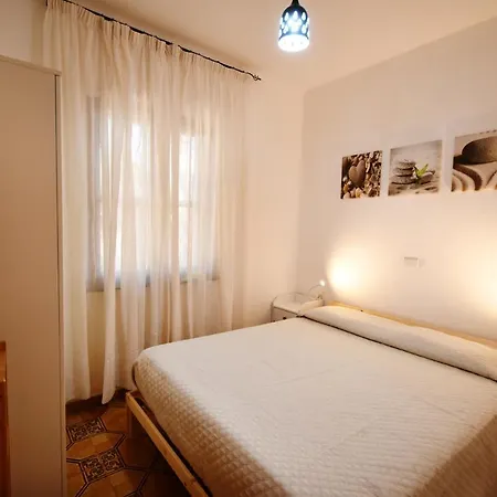 Mario & Nina - Portopino House Tatil Evi