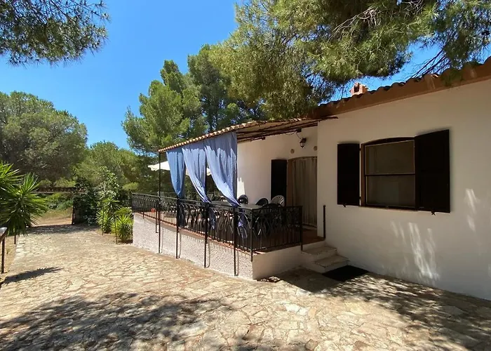 Mario & Nina - Portopino House 度假居